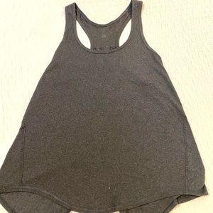 LuLuLemon split back top